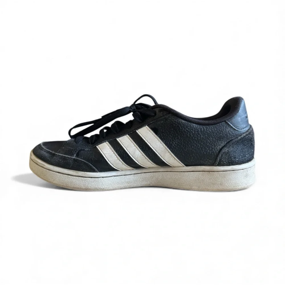 Adidas Classic 3-Stripe Low Top Leather Sneakers Retro Streetwear Black 10.5